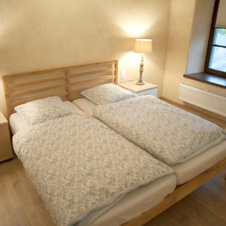 어세스 Les Myosotis B&B 외부 사진